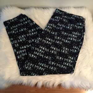 SO Very Merry pajama pant includes a matching bag XXL new